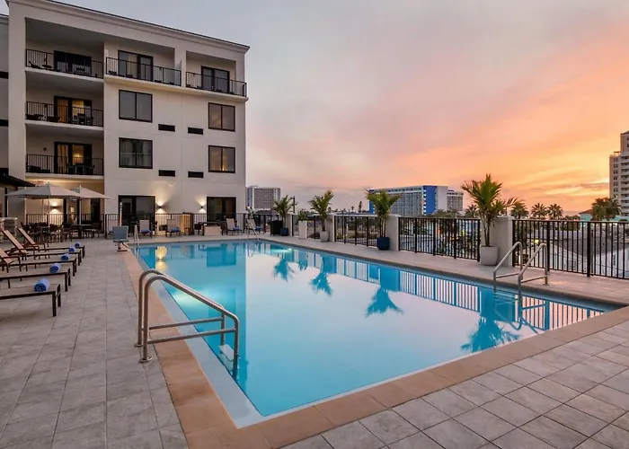 Courtyard By Marriott Clearwater Beach
